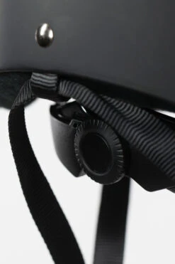 Horze Orbital Reithelm Mit Belüftung 23 Horze Orbital Reithelm Mit Belüftung -Equestrian Dreams 30074 BL 06