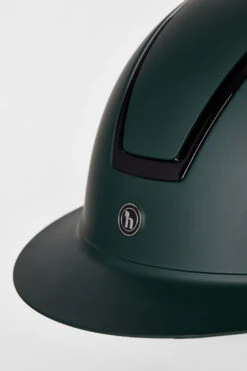 Horze Noir Reithelm Mit Glänzendem Rahmen -Equestrian Dreams 30084 mvgr 05