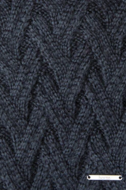 Horze Raya Schlauchschal In Zopfstrickmuster Mit Fleecefutter 17 Horze Raya Schlauchschal In Zopfstrickmuster Mit Fleecefutter -Equestrian Dreams 30850 IKB 2