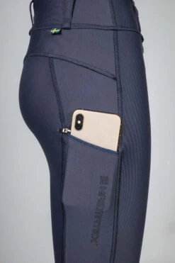 Back On Track Carmen Damen Reitleggings Mit Kniegrip 18 Back On Track Carmen Damen Reitleggings Mit Kniegrip -Equestrian Dreams 342622 DB 4